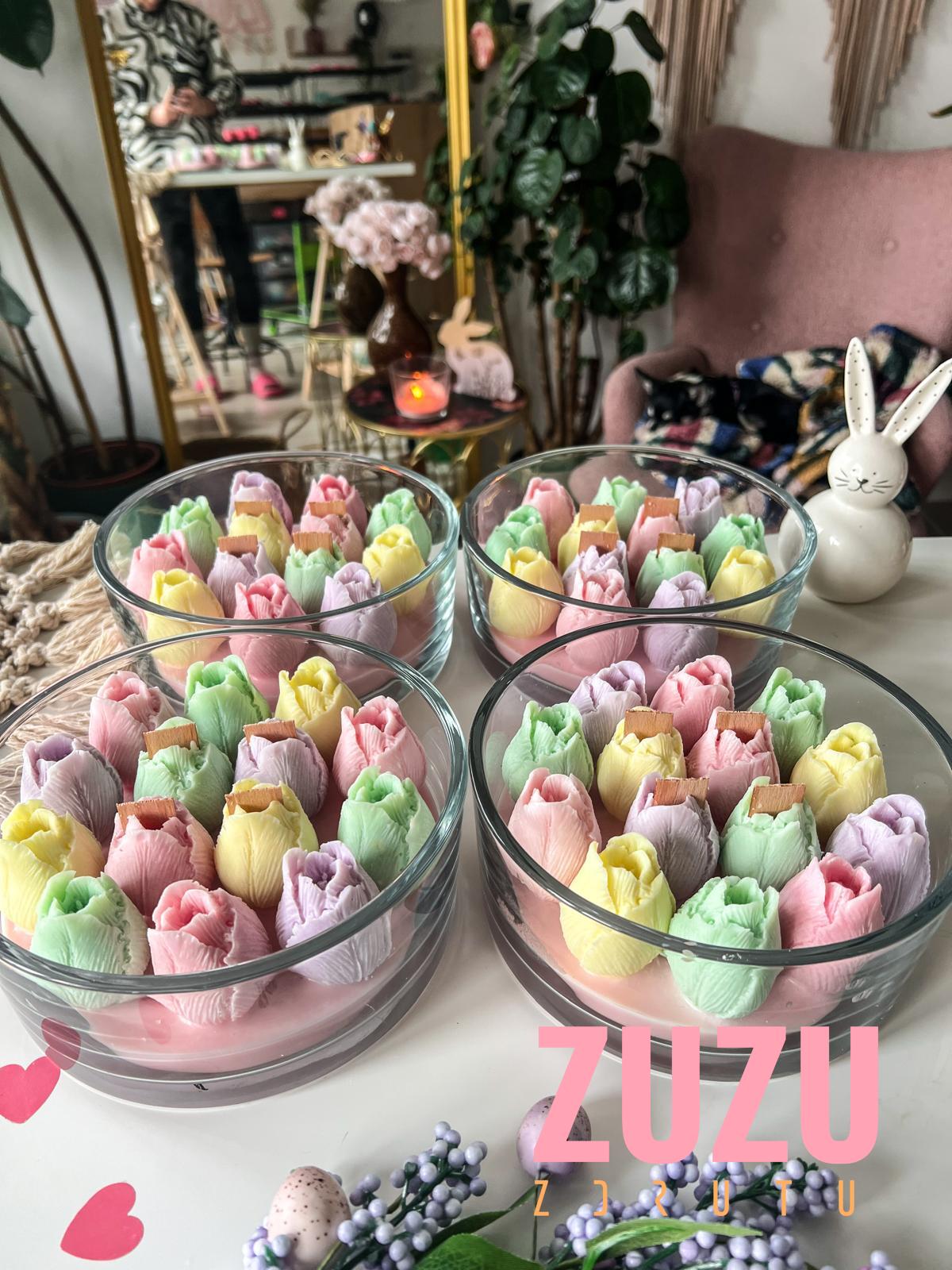 DUŻA ŚWIECZKA NATURALNA TULIPANY