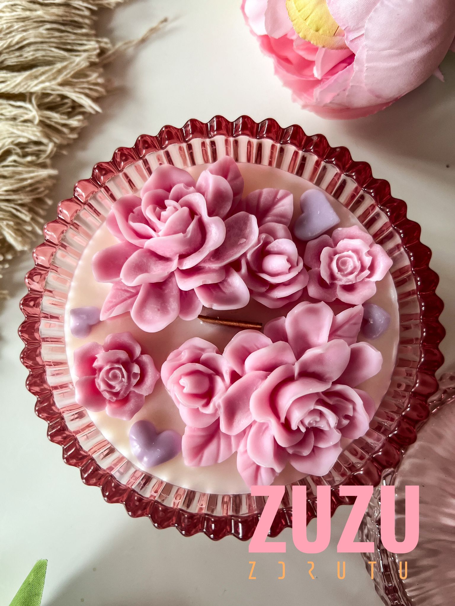 ŚWIECA KWIATY Z PRZYKRYWKĄ RÓŻ